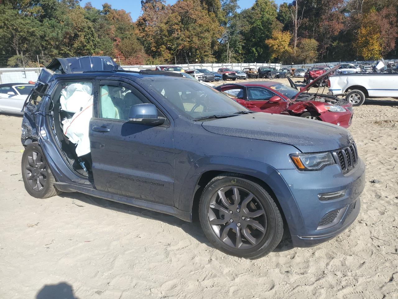 2020 Jeep Grand Cherokee - Image 4