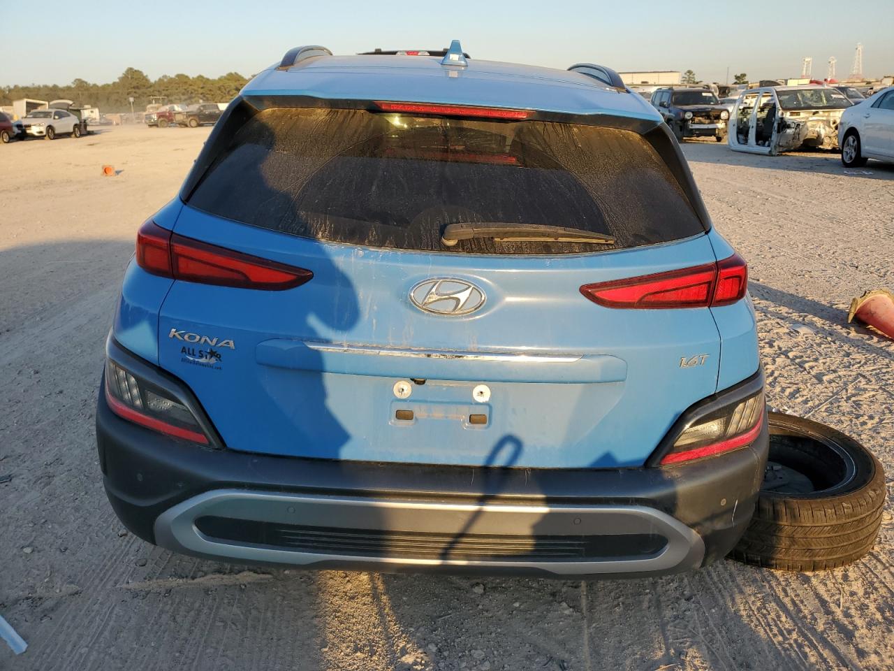 2022 Hyundai Kona Limited VIN: KM8K53A36NU926192 Lot: 77683634