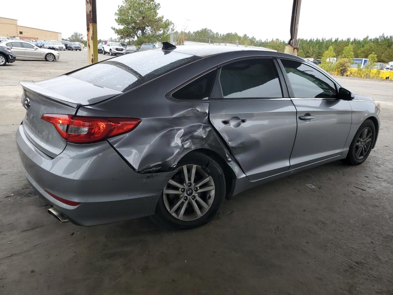 2015 Hyundai Sonata Se VIN: 5NPE24AF4FH129090 Lot: 77663504