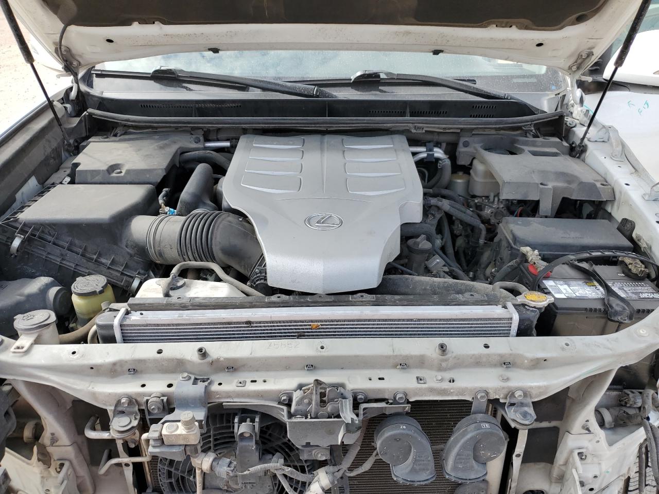 2016 Lexus GX - Image 12