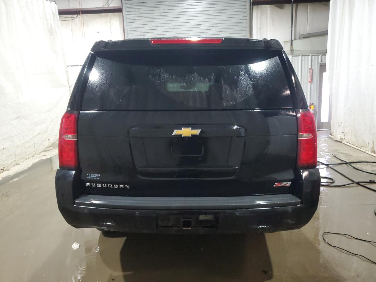 2018 Chevrolet Suburban K1500 Lt VIN: 1GNSKHKC2JR222407 Lot: 77564344