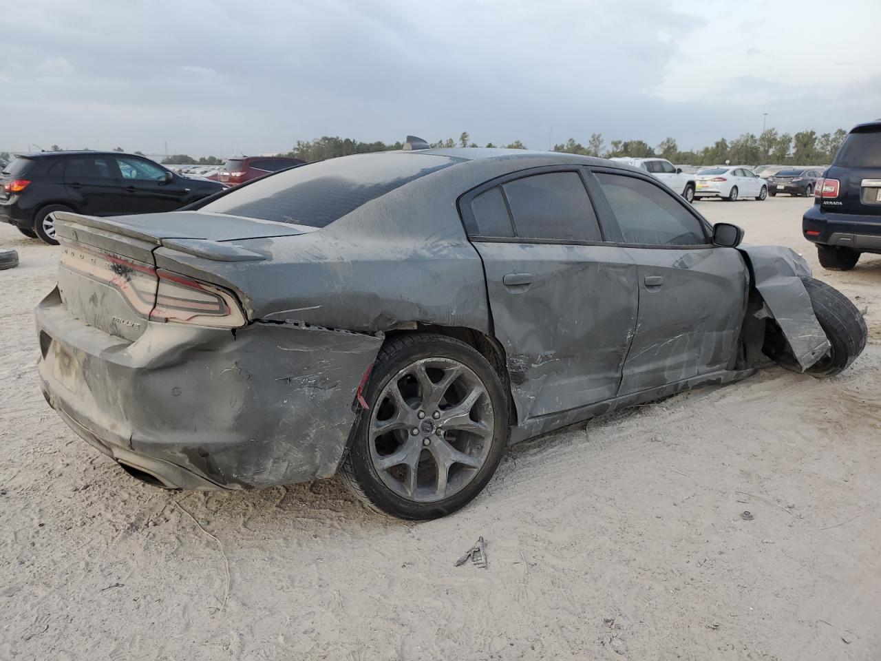 2017 Dodge Charger - Image 3