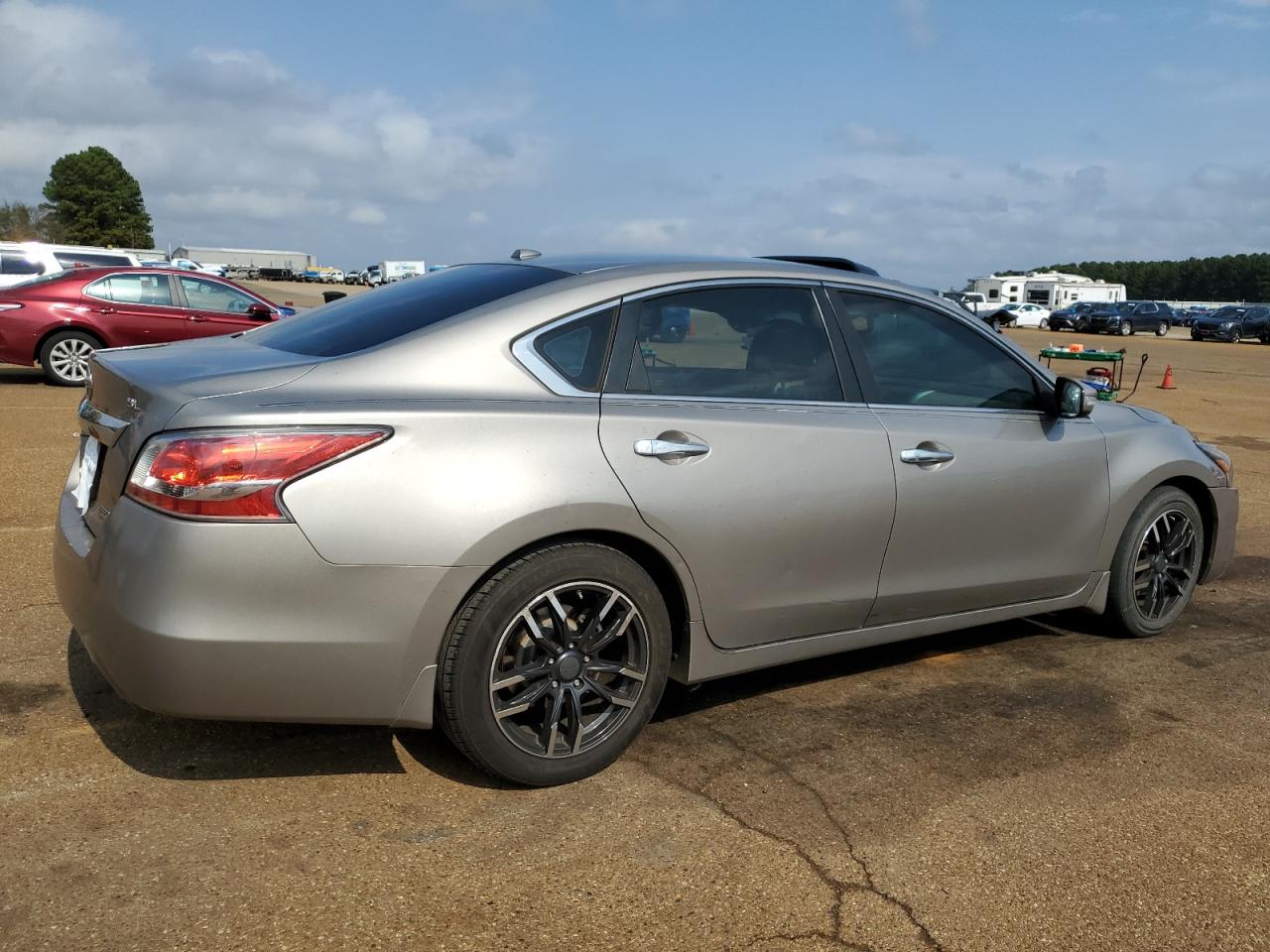 2014 Nissan Altima - Image 3
