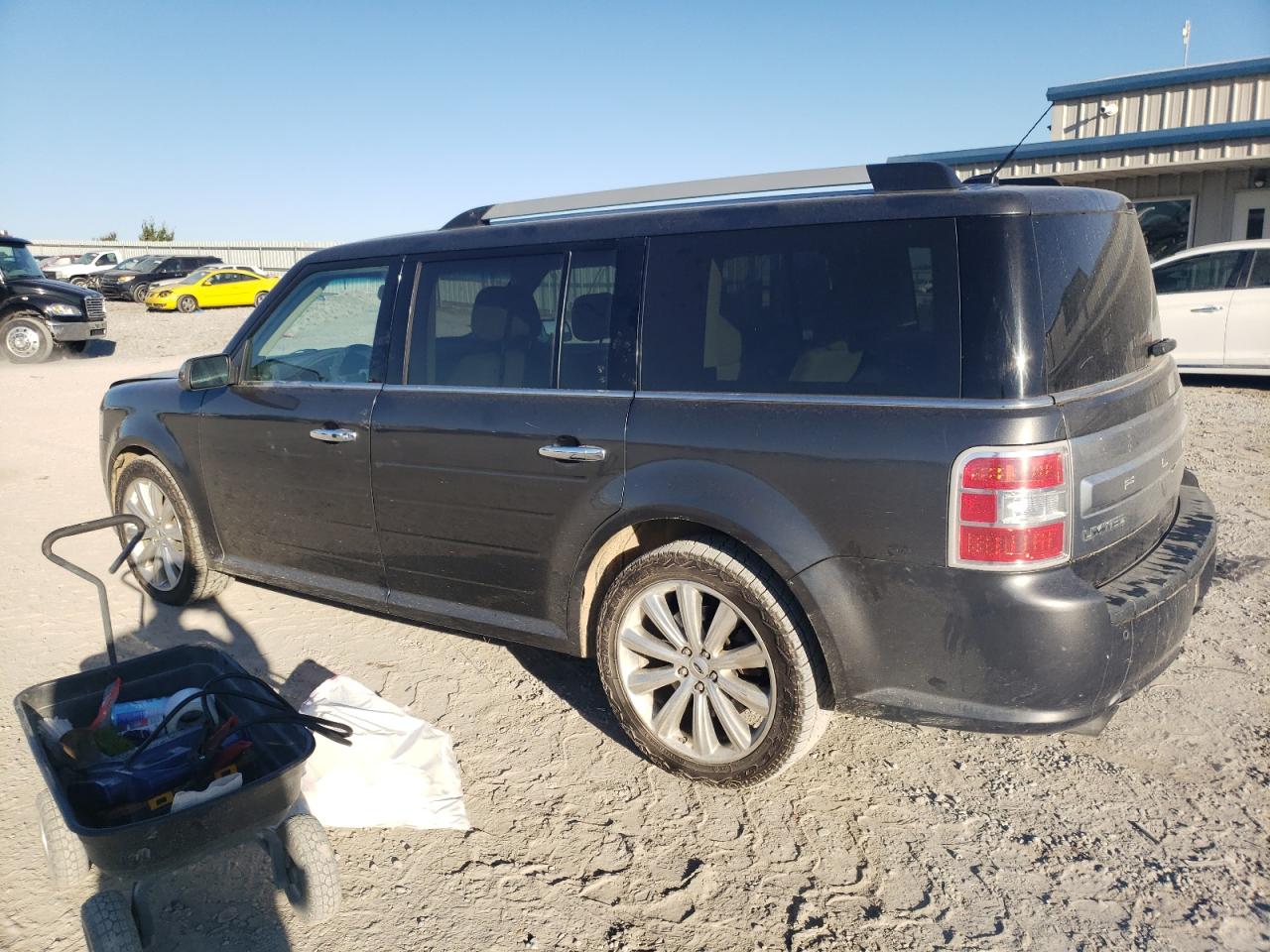 VIN 2FMHK6DT9JBA22529 2018 FORD FLEX no.2