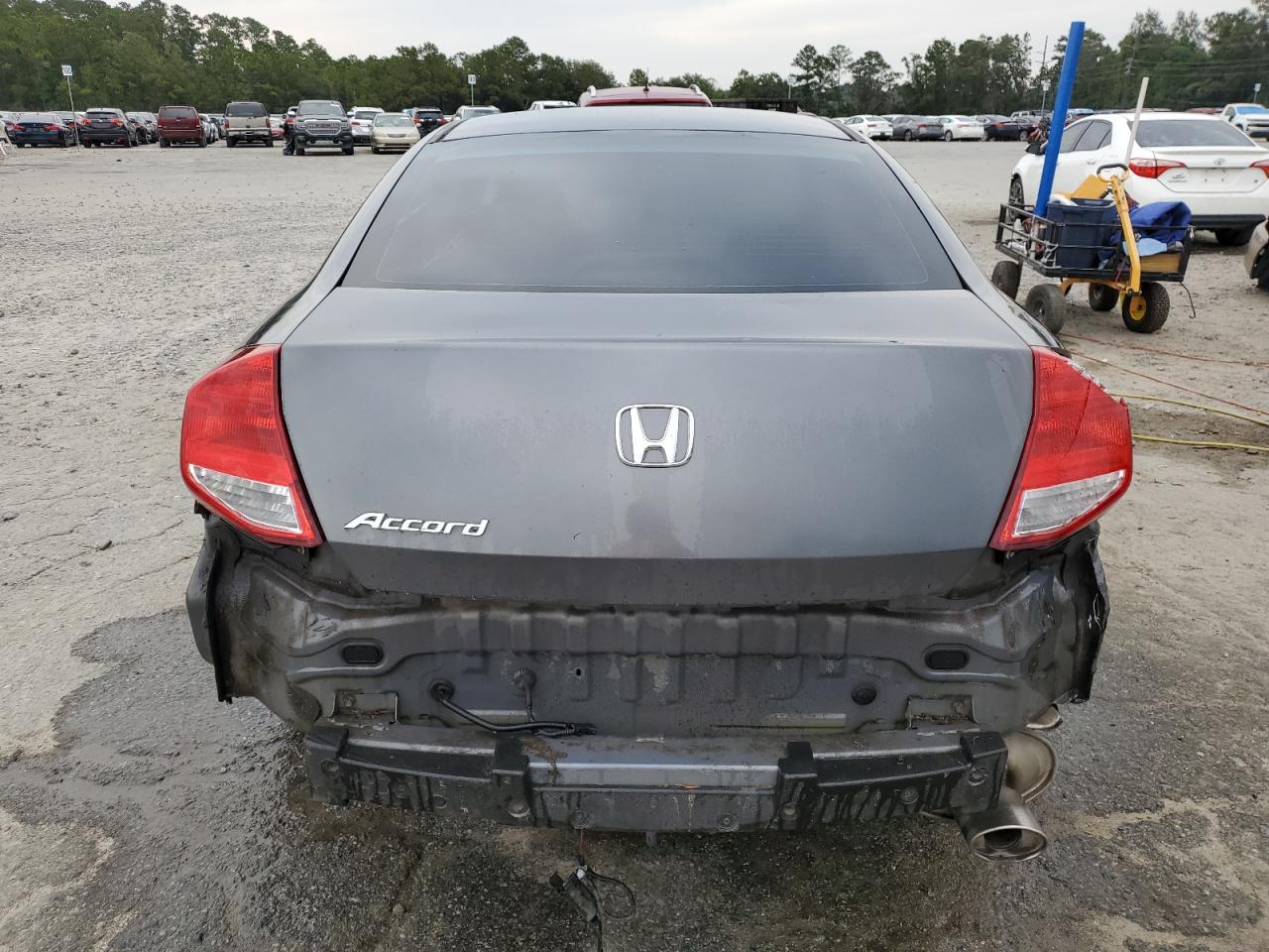 1HGCS1B39BA006530 2011 Honda Accord Lx-S