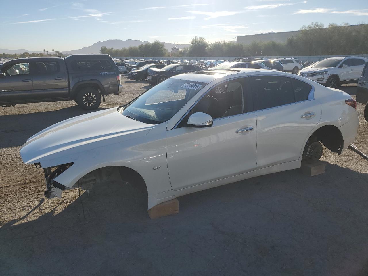 2019 Infiniti Q50 Luxe zu verkaufen in Las Vegas, NV - Vandalism