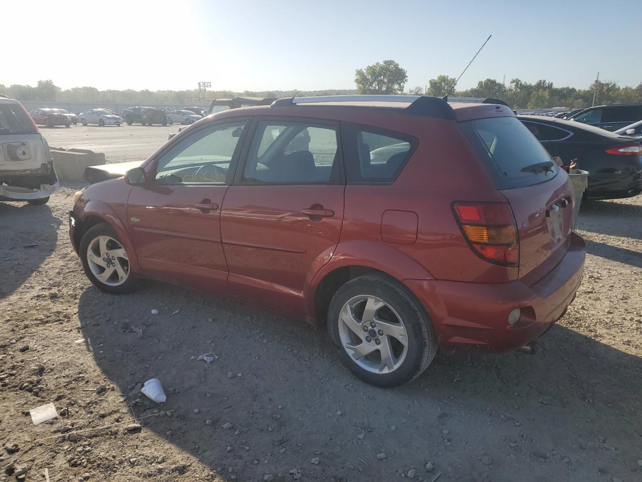 2005 Pontiac Vibe VIN: 5Y2SL638X5Z483794 Lot: 74104044