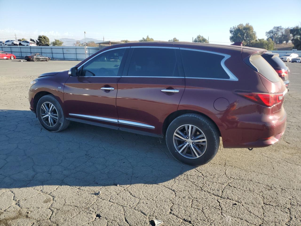 2019 Infiniti QX60 - Image 2