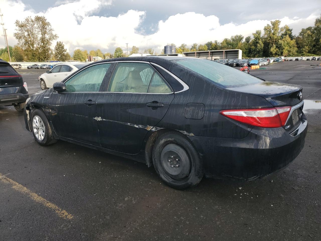 VIN 4T1BD1FK8GU188339 2016 TOYOTA CAMRY no.2