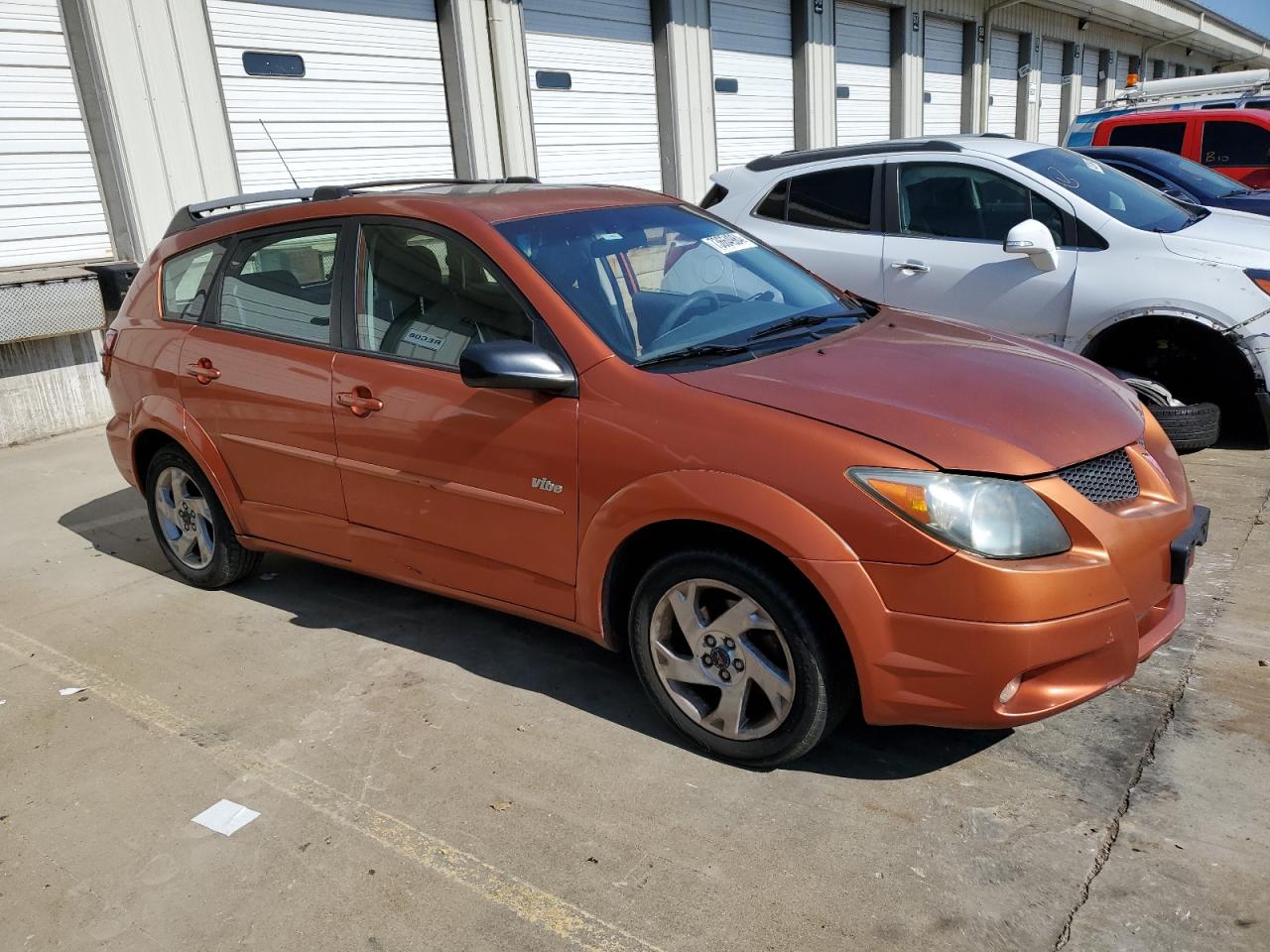 2004 Pontiac Vibe - Image 4