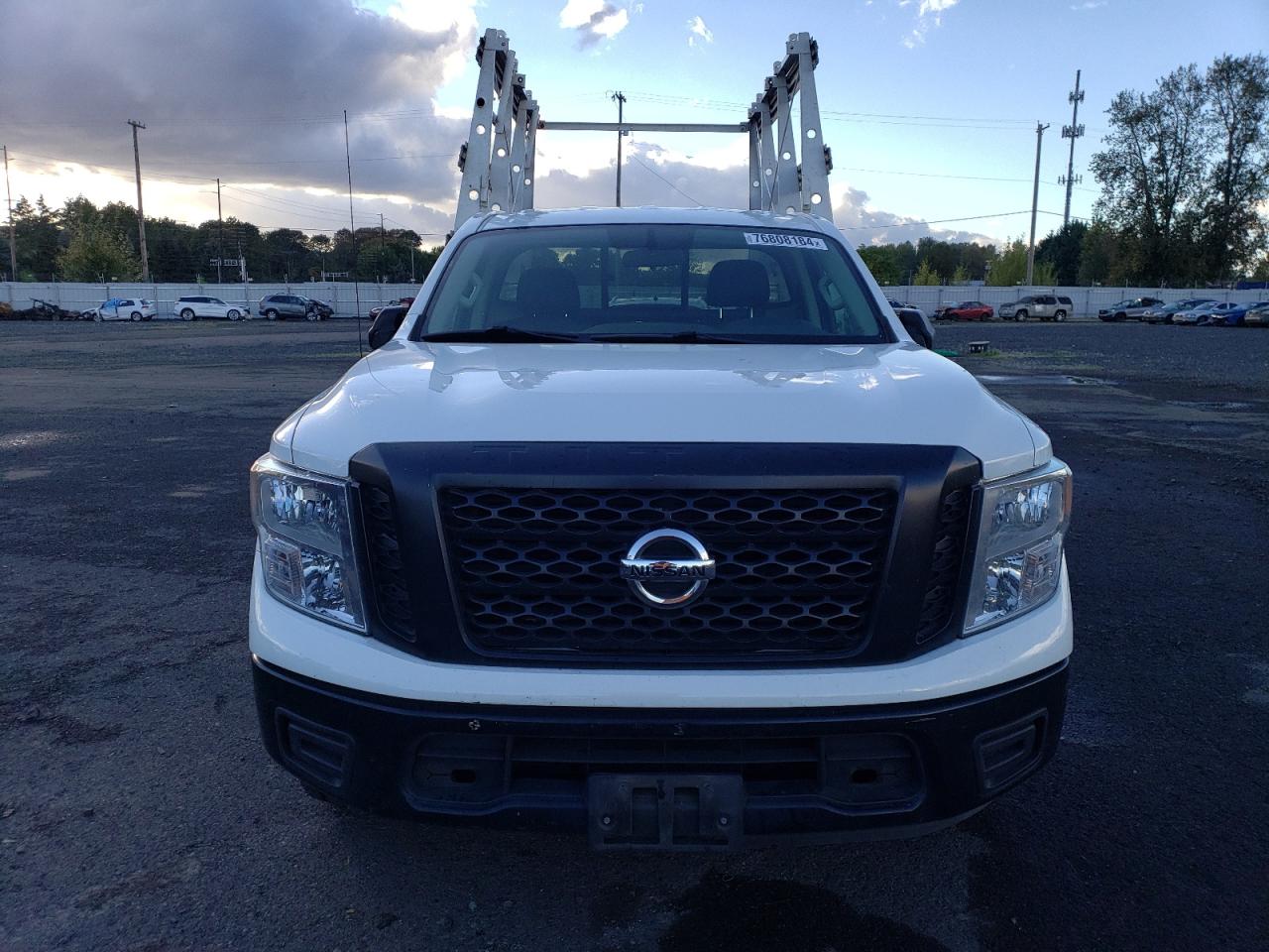 2017 Nissan Titan - Image 5