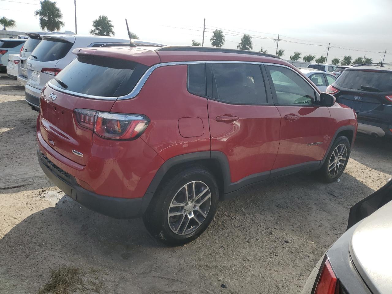 2018 Jeep Compass - Image 3
