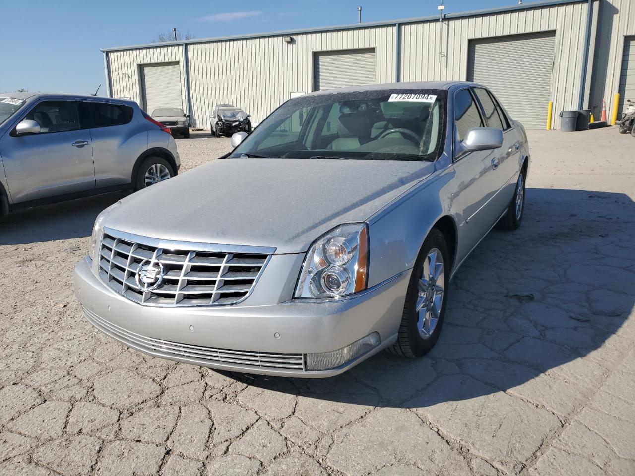 2010 Cadillac Dts Luxury Collection للبيع في Kansas City، KS - Hail