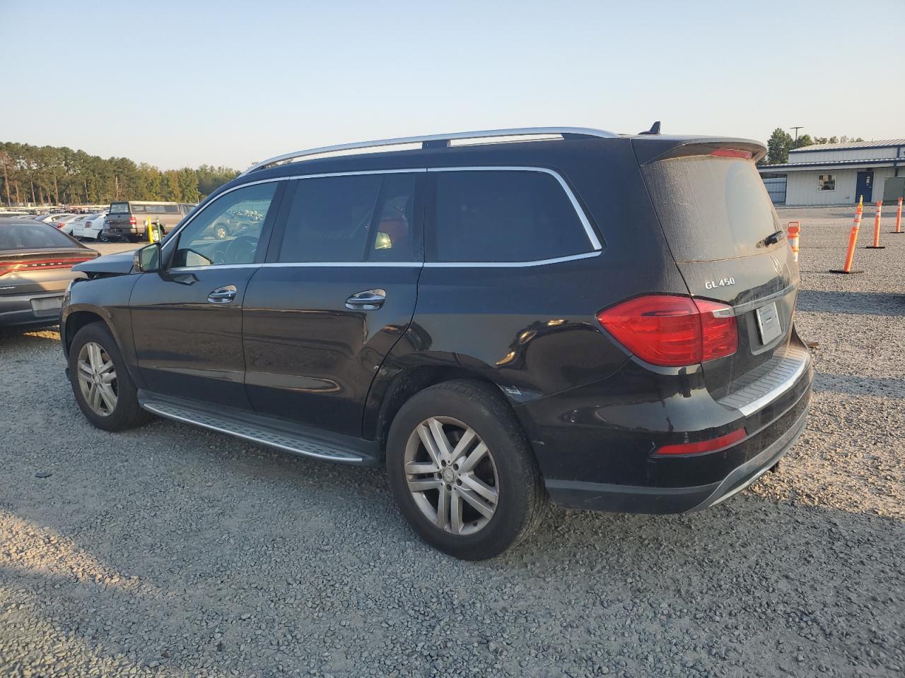 VIN 4JGDF6EE6FA515543 2015 MERCEDES-BENZ GL-CLASS no.2