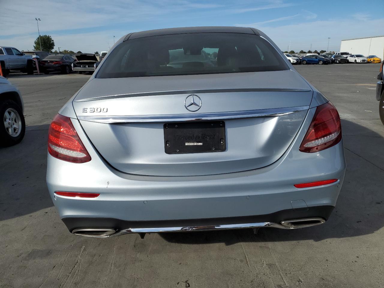 2017 Mercedes-Benz E 300 VIN: WDDZF4JB1HA290953 Lot: 73702644