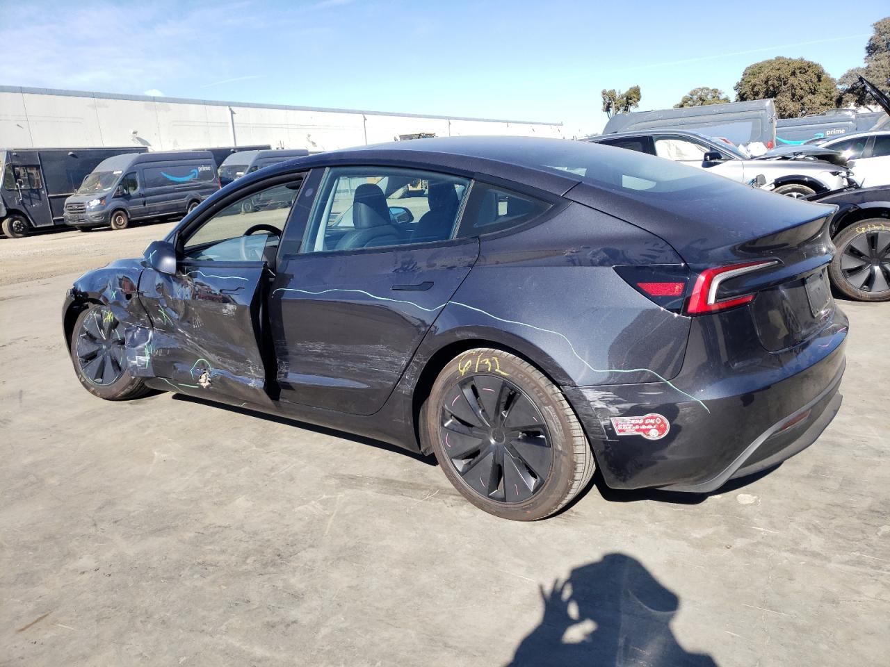 5YJ3E1EB4RF759344 2024 TESLA MODEL 3 - Image 2