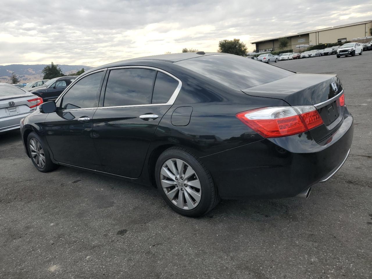 1HGCR3F87EA010934 2014 Honda Accord Exl