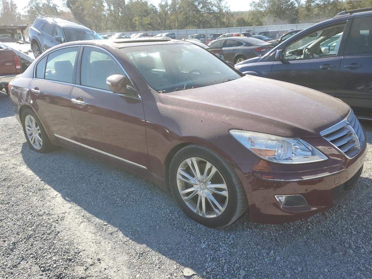 2011 Hyundai Genesis - Image 4