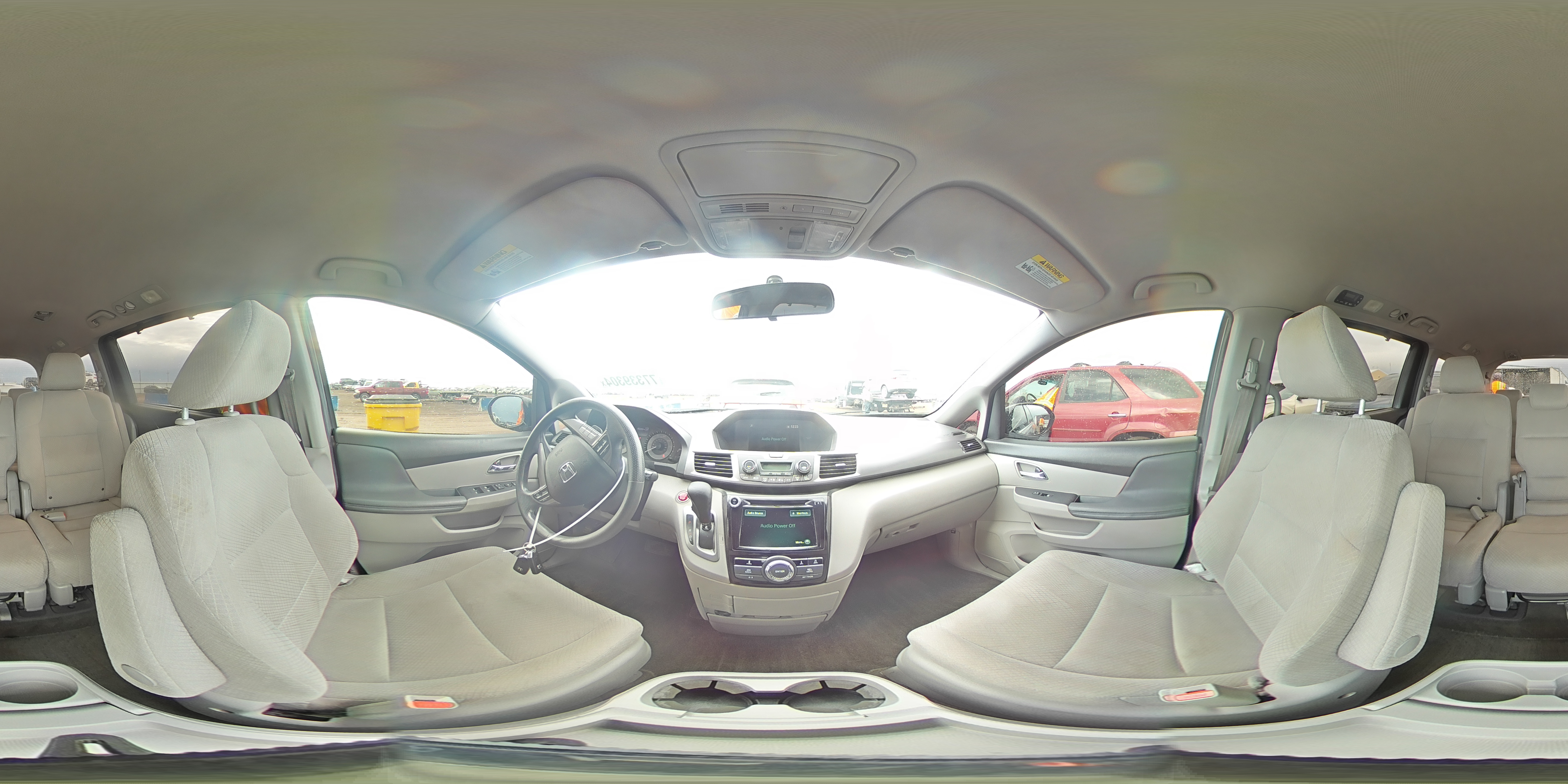 2014 Honda Odyssey - Image 13