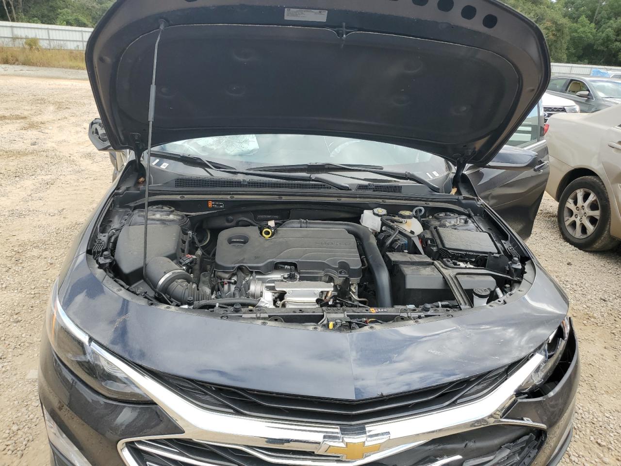 2023 Chevrolet Malibu - Image 11