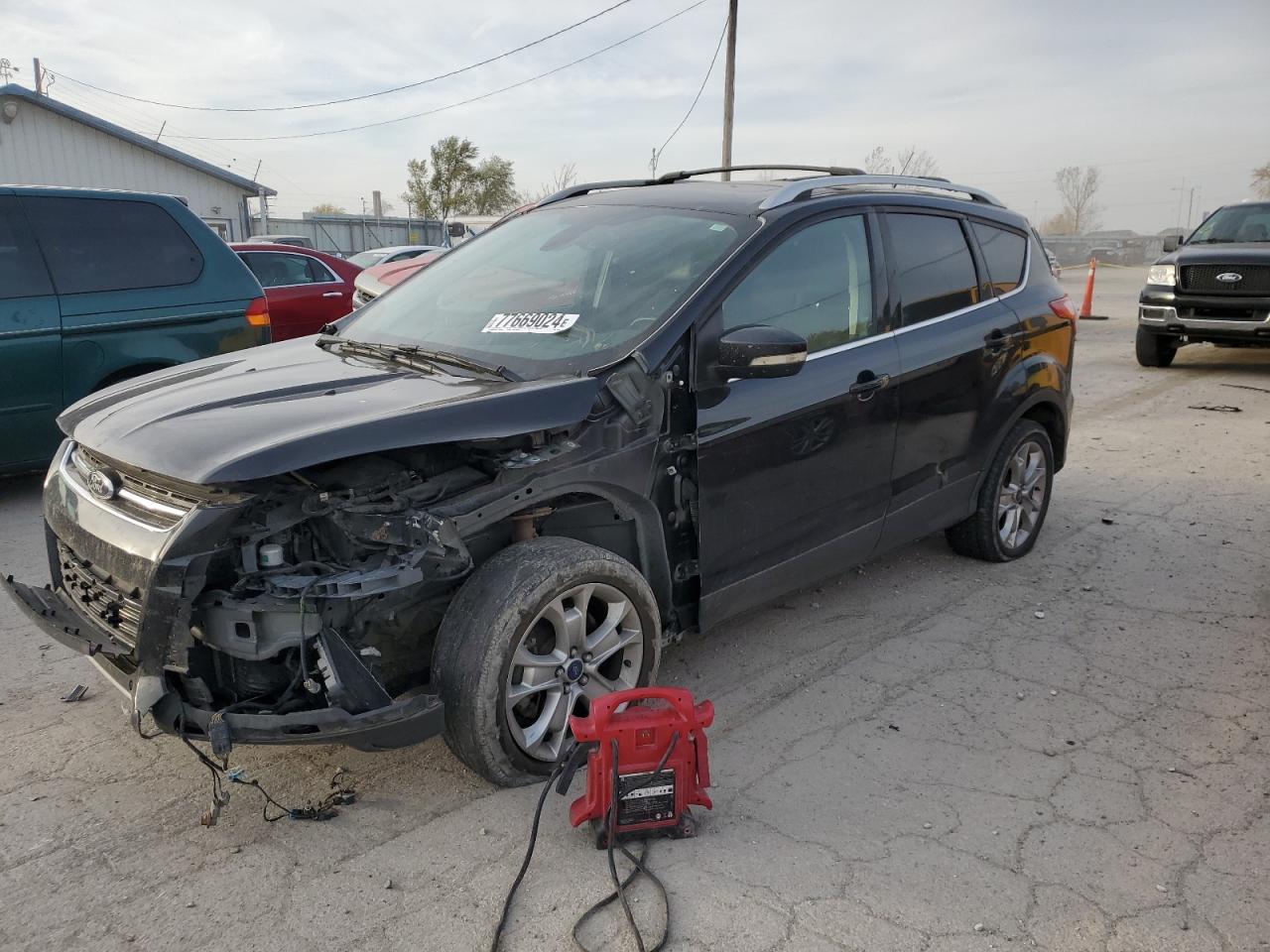 VIN 1FMCU9J91FUA38370 2015 FORD ESCAPE no.1