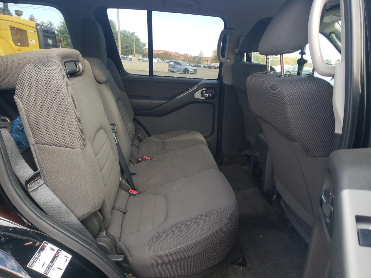 2012 Nissan Pathfinder - Image 11