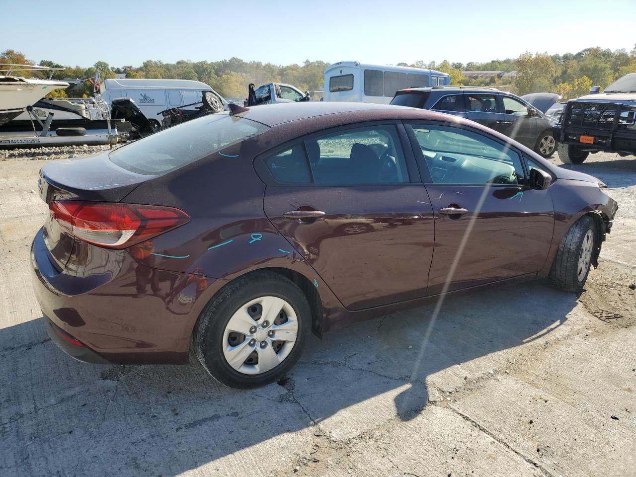 2017 Kia Forte - Image 3