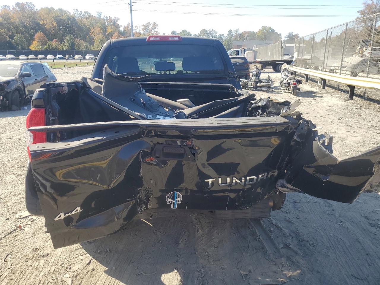 VIN 5TFDY5F16HX591834 2017 TOYOTA TUNDRA no.6