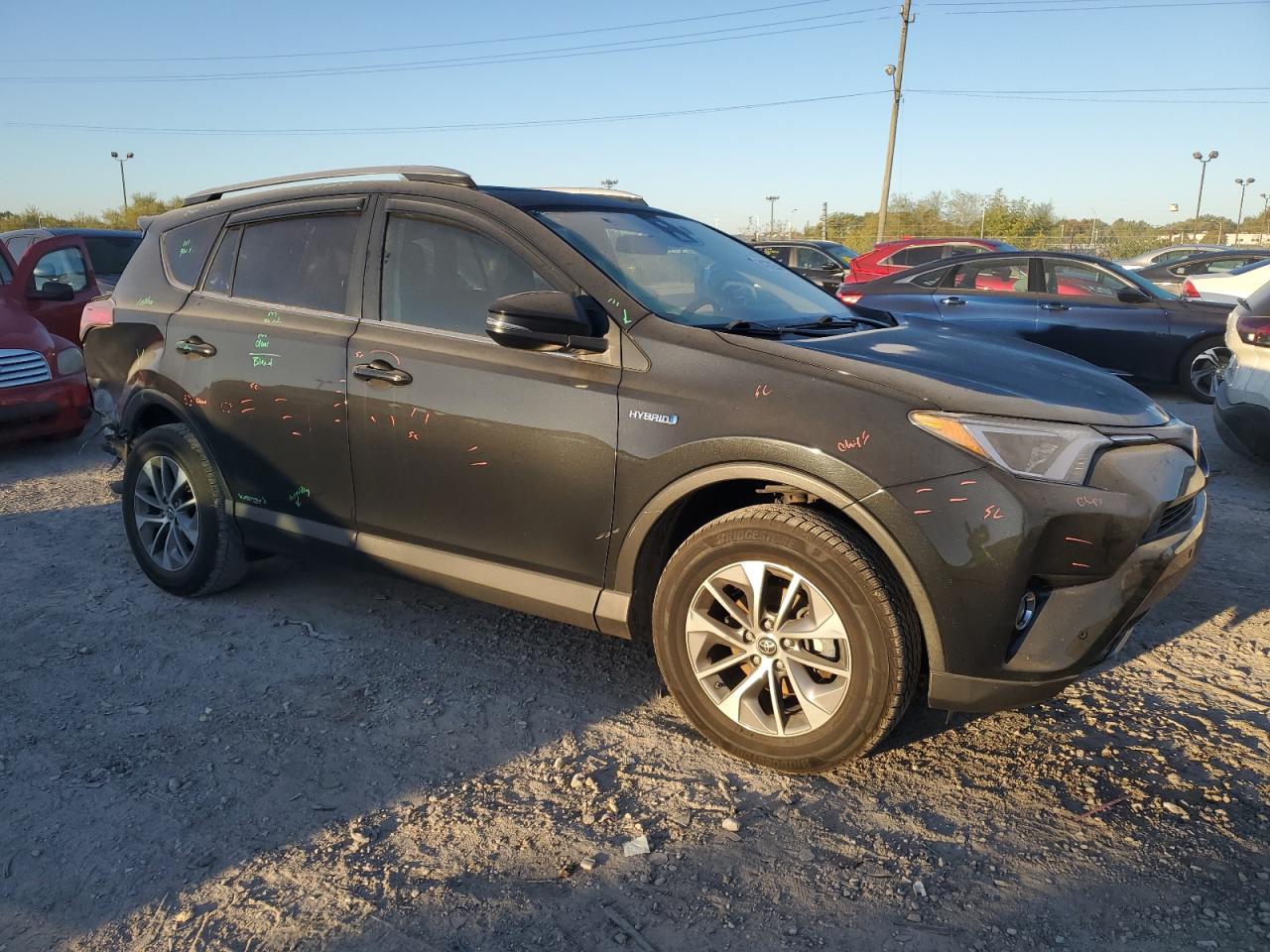 2017 Toyota RAV 4 - Image 4
