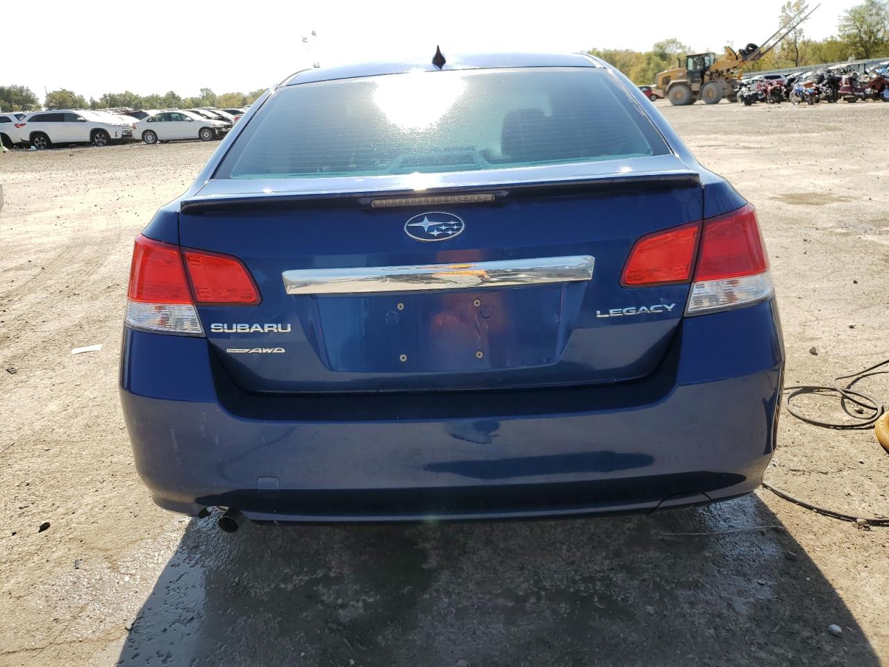 2011 Subaru Legacy 2.5I Limited VIN: 4S3BMCK63B3235803 Lot: 74533184