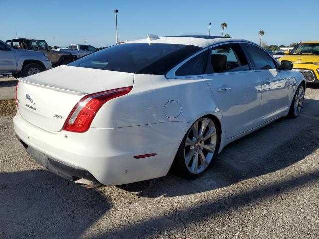 Sedans JAGUAR XJ 2016 Biały