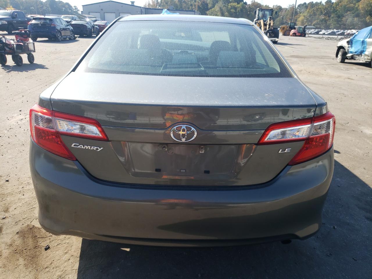 2012 Toyota Camry Base VIN: 4T1BF1FK2CU633937 Lot: 75758304