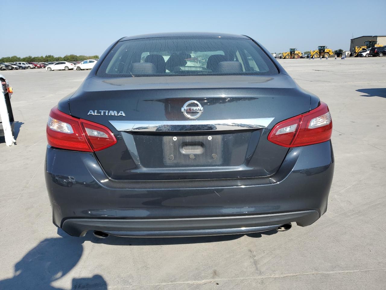 2018 Nissan Altima 2.5 VIN: 1N4AL3AP1JC209892 Lot: 74537504