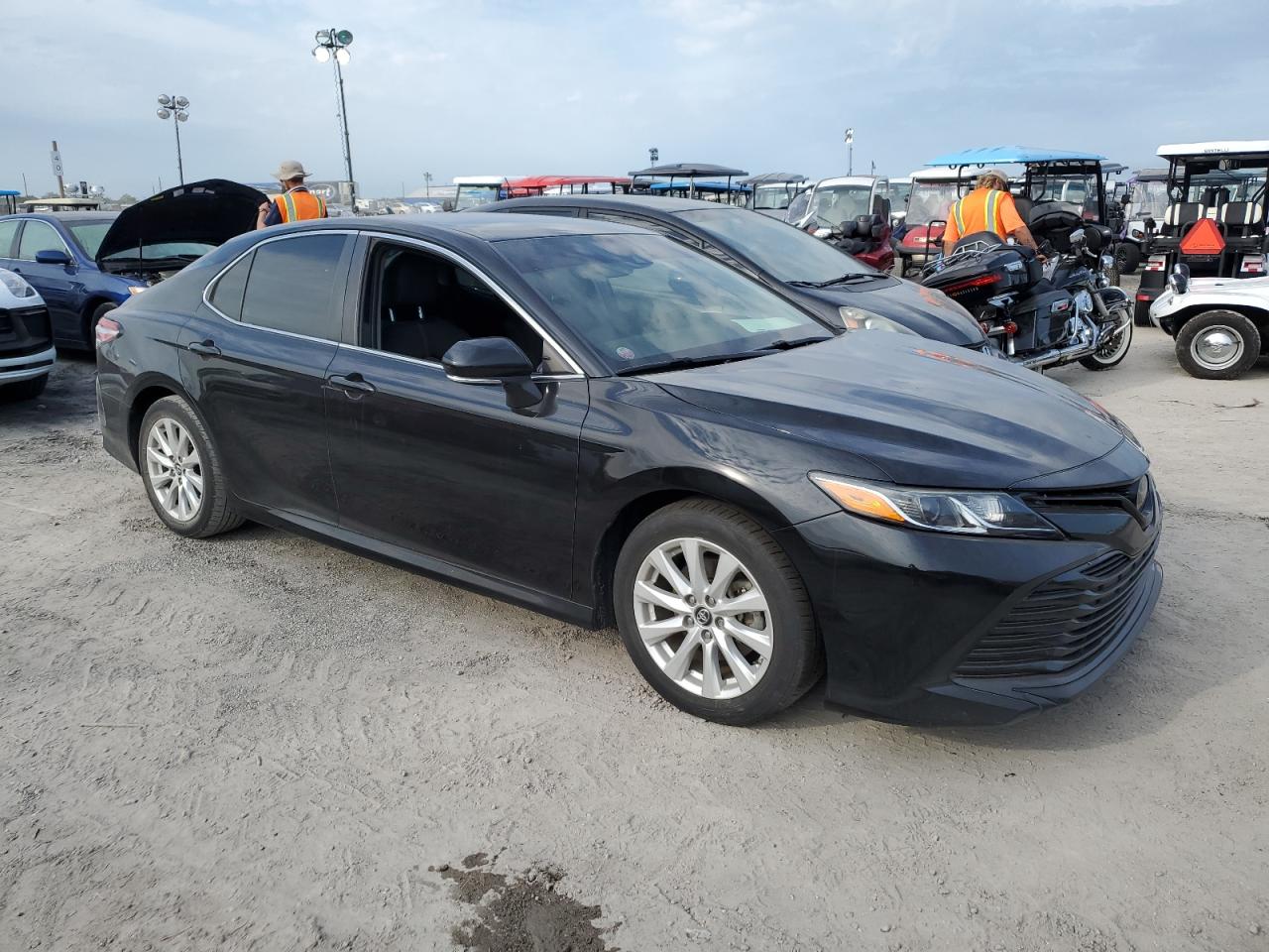 2019 Toyota Camry - Image 4