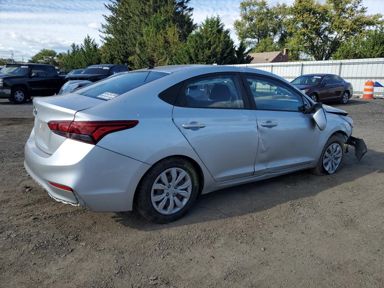 2019 Hyundai Accent - Image 3