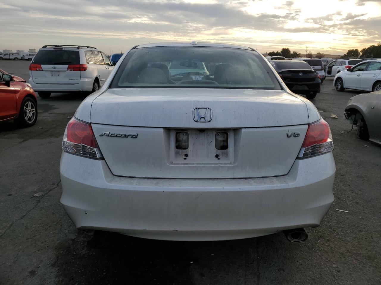 1HGCP368X8A069907 2008 Honda Accord Exl