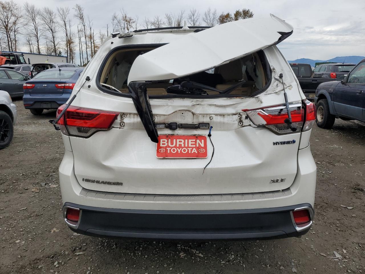 5TDJGRFH4KS076306 2019 Toyota Highlander Hybrid