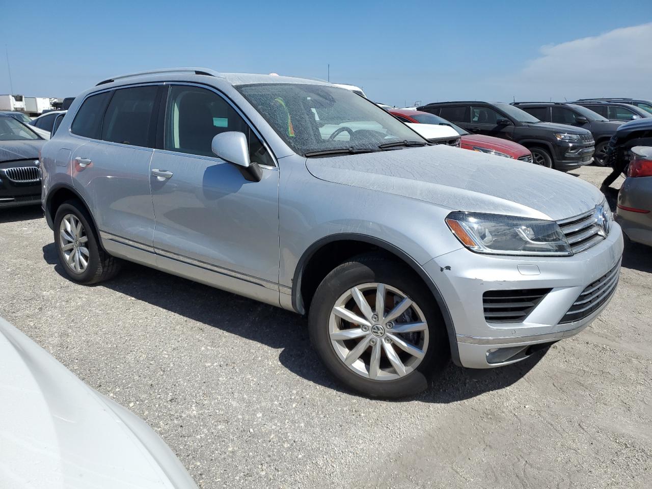 2017 Volkswagen Touareg Sport VIN: WVGEF7BP4HD003359 Lot: 74714594