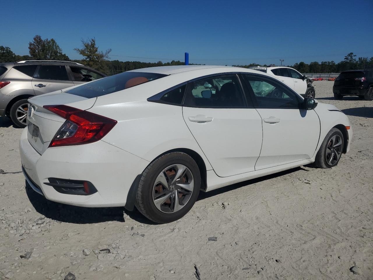 2019 Honda Civic Lx VIN: 19XFC2F61KE022592 Lot: 76652764