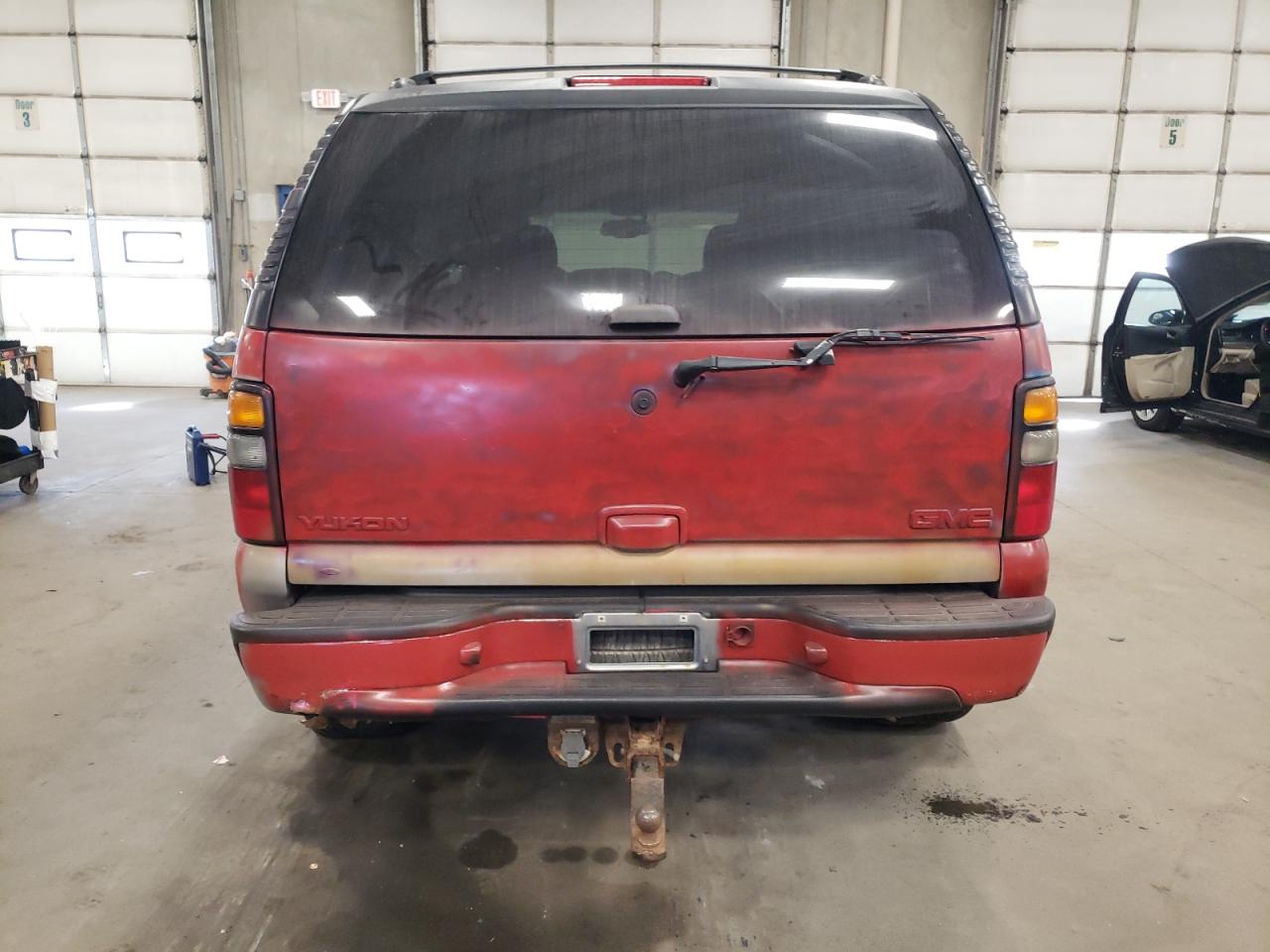 2005 GMC Yukon VIN: 1GKEK13Z05R276153 Lot: 73983594