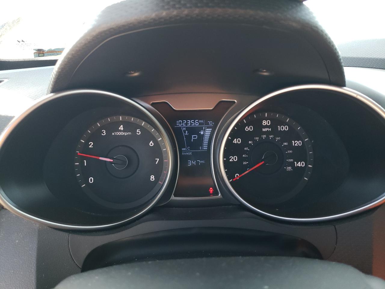 2017 Hyundai Veloster - Image 9