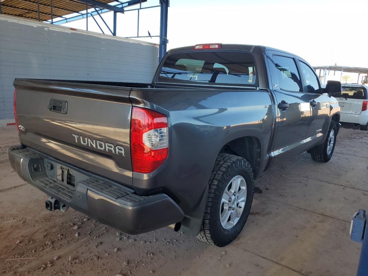2016 Toyota Tundra - Image 3