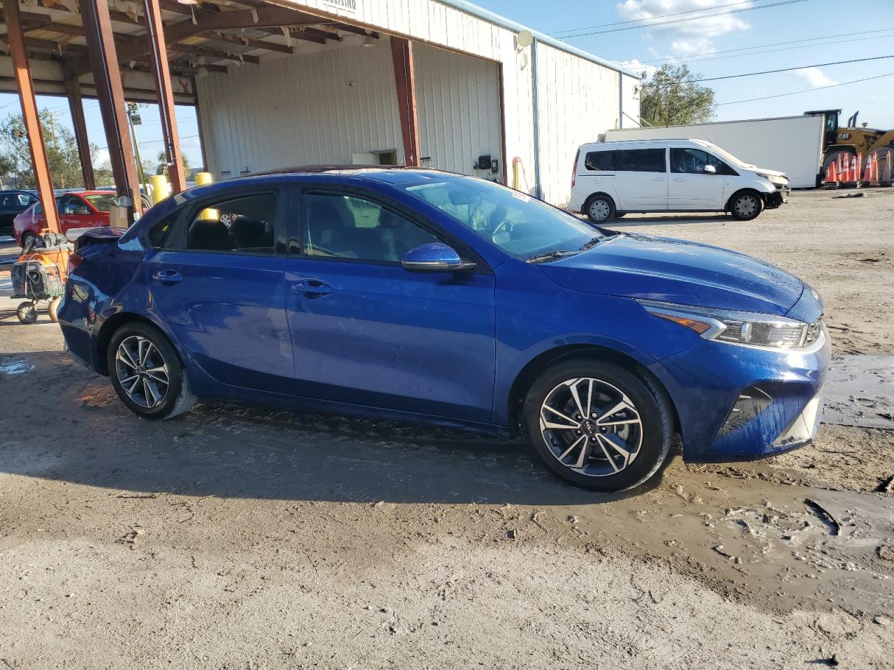 2024 Kia Forte - Image 4