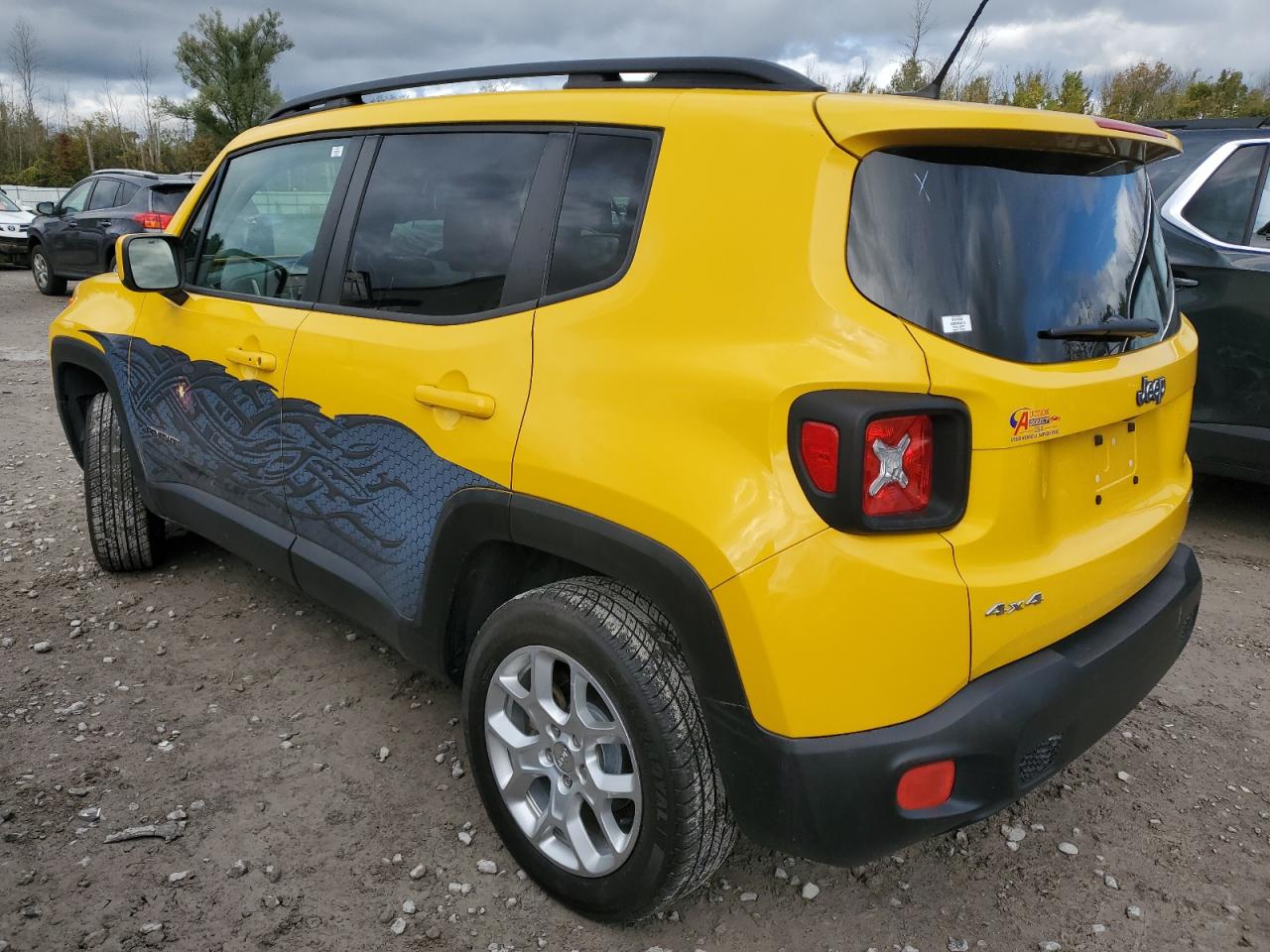 ZACCJBBT1GPD36399 2016 JEEP RENEGADE - Image 2