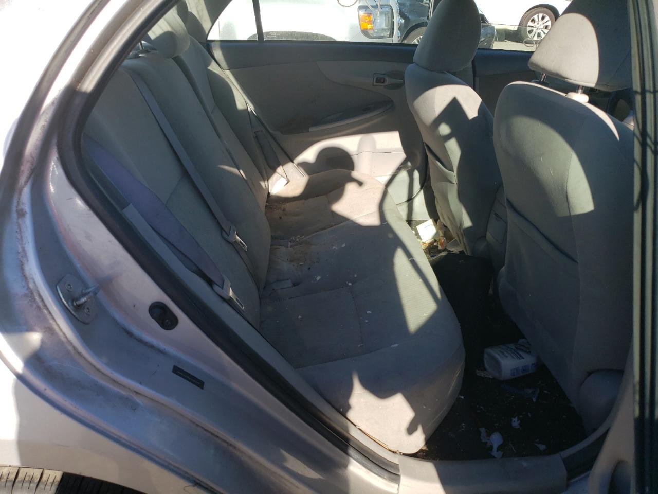 2010 Toyota Corolla Base VIN: 1NXBU4EE3AZ262397 Lot: 74984364