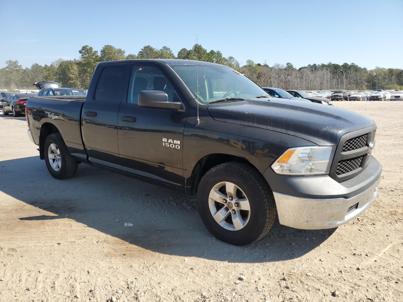 2015 RAM 1500 - Image 4