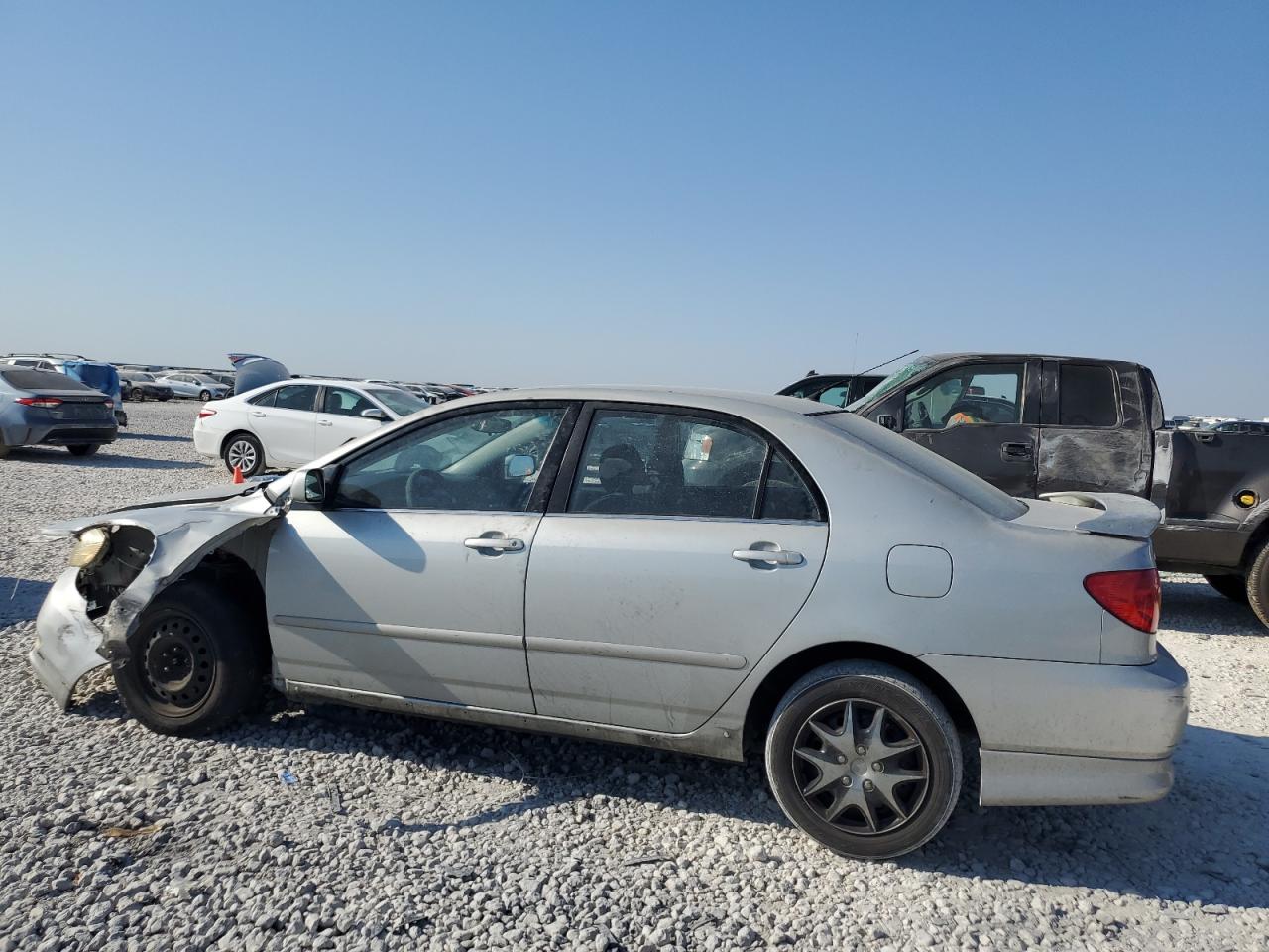 2004 Toyota Corolla - Image 2