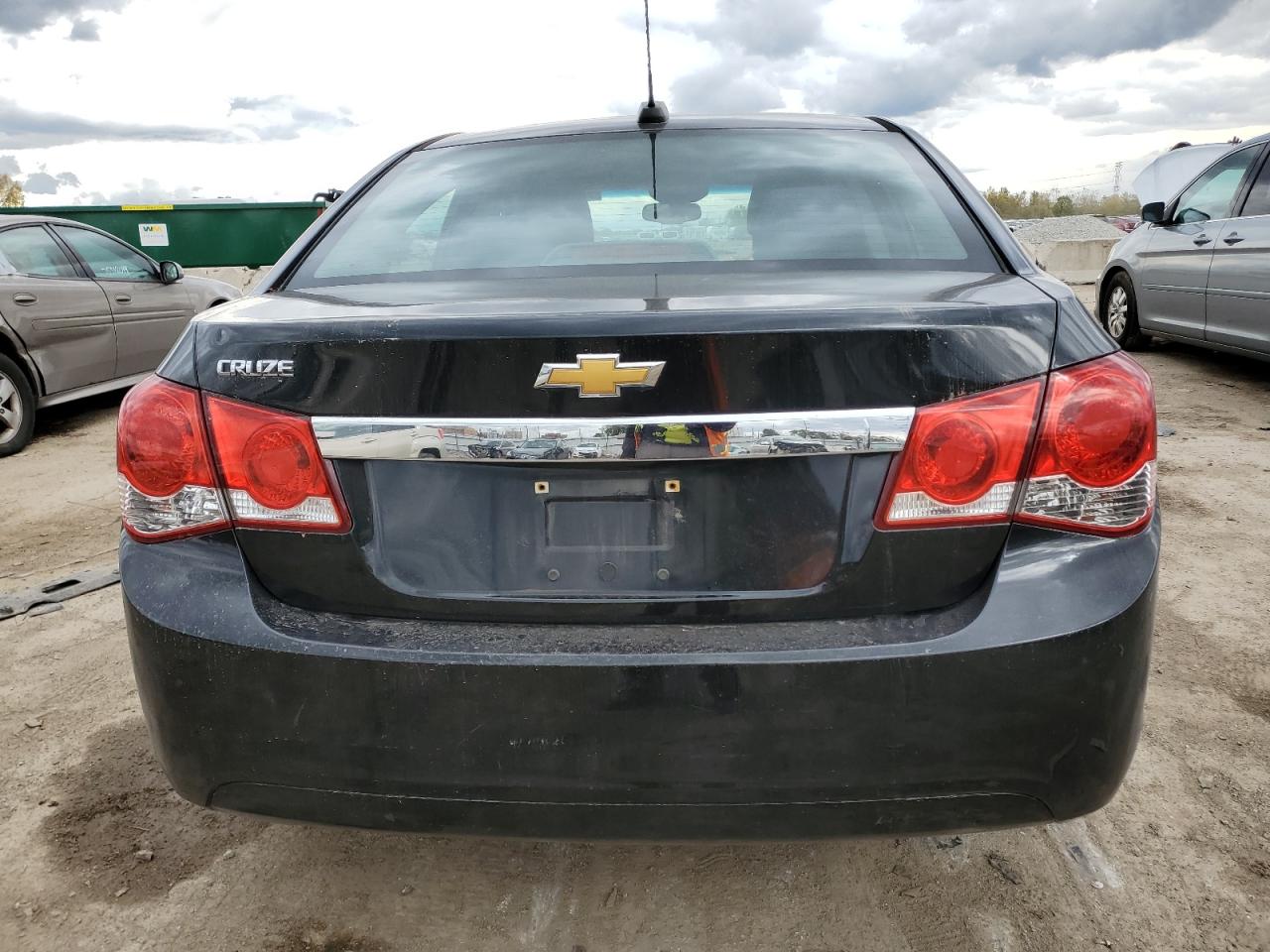 1G1PA5SH3F7132190 2015 Chevrolet Cruze Ls