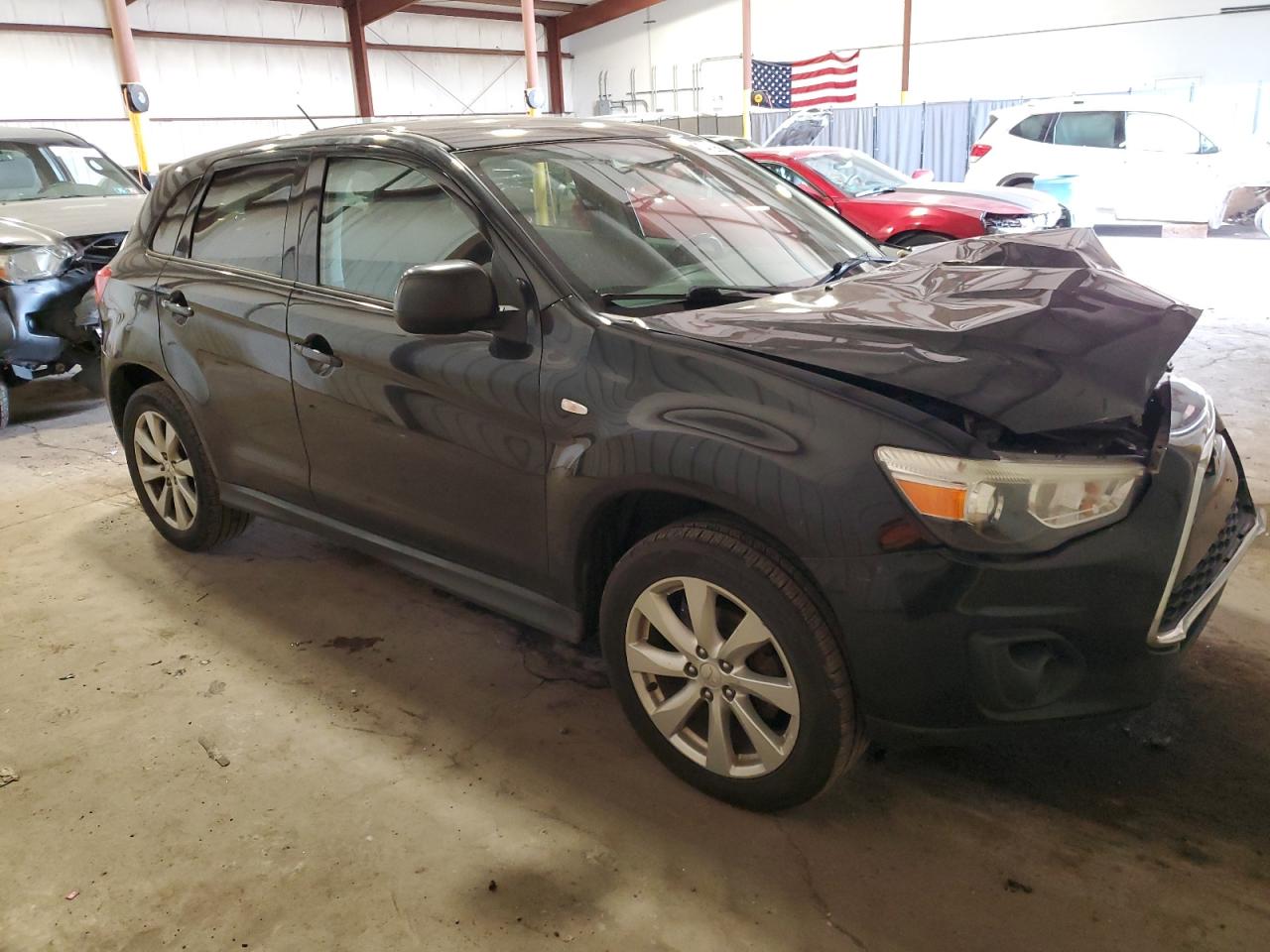2015 Mitsubishi Outlander - Image 4