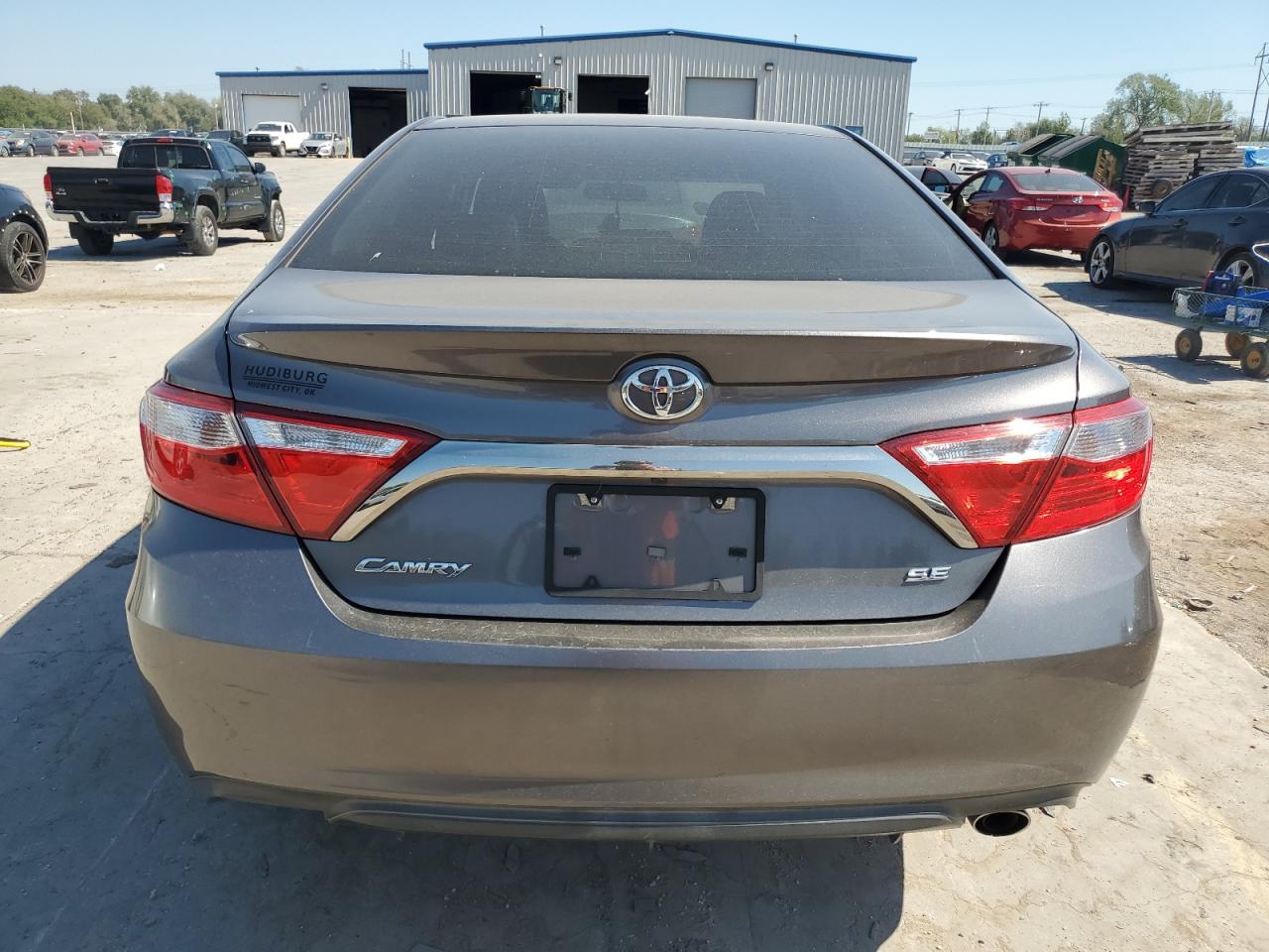 4T1BF1FK3HU342564 2017 Toyota Camry Le